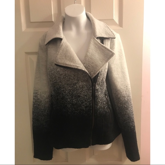 BB Dakota Jackets & Blazers - *NWT* BB Dakota Bell Ombré Jacket - Size XS